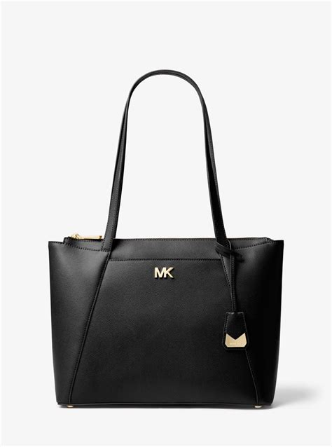 michael kors maddie large black|Maddie Medium Crossgrain Leather Tote Bag .